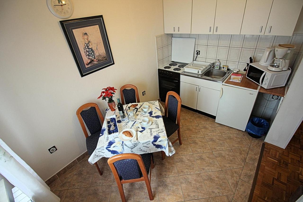 Guesthouse Marija Novi Vinodolski Exteriér fotografie